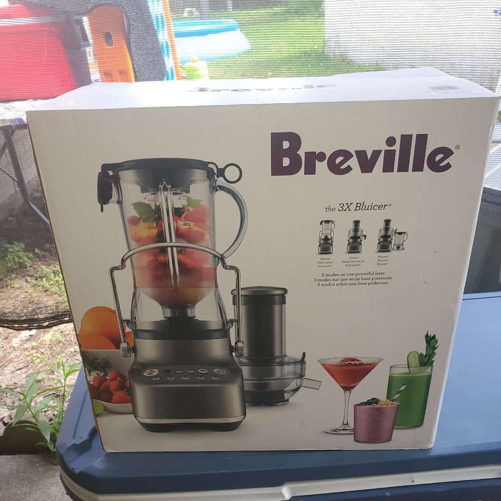 Breville Silver Blender/Juicer